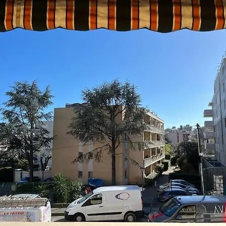Donat Yourhosthelper * Cagnes-sur-Mer